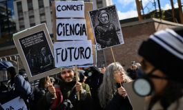 La destrucción del sistema científico: Golpe tras golpe